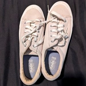 Beige platform sneakers